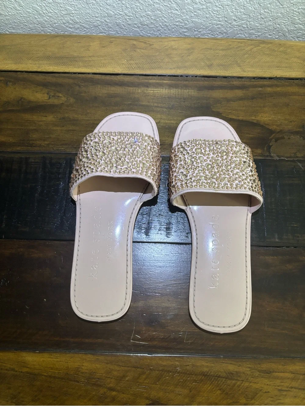 NIB Kate Spade New York All That Glitters Slide Sandal. Mochi Pink. Size 7